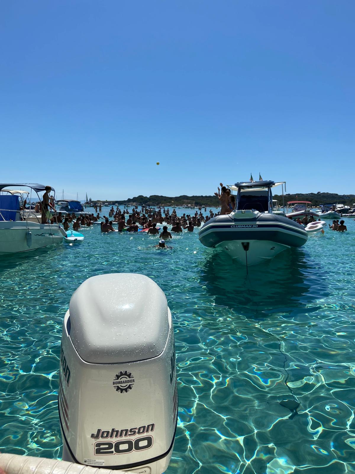 DIVERTIMENTO ASSOLUTO